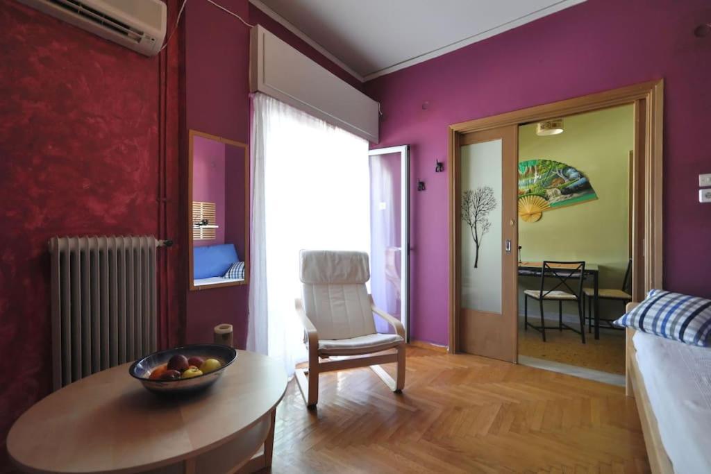 Nice Apartment Near City Center Atenas Exterior foto